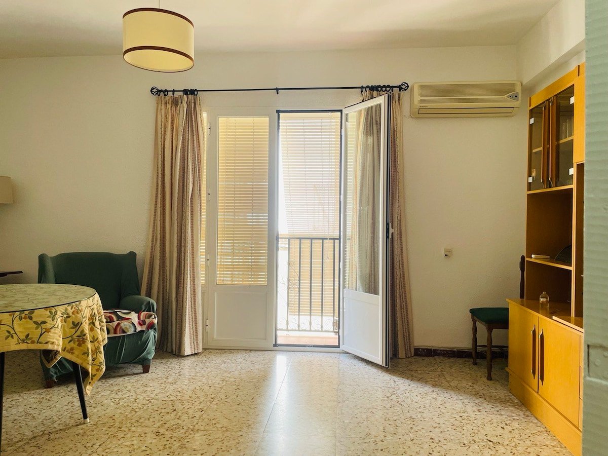 Apartment in the center, spacious and with lots of light