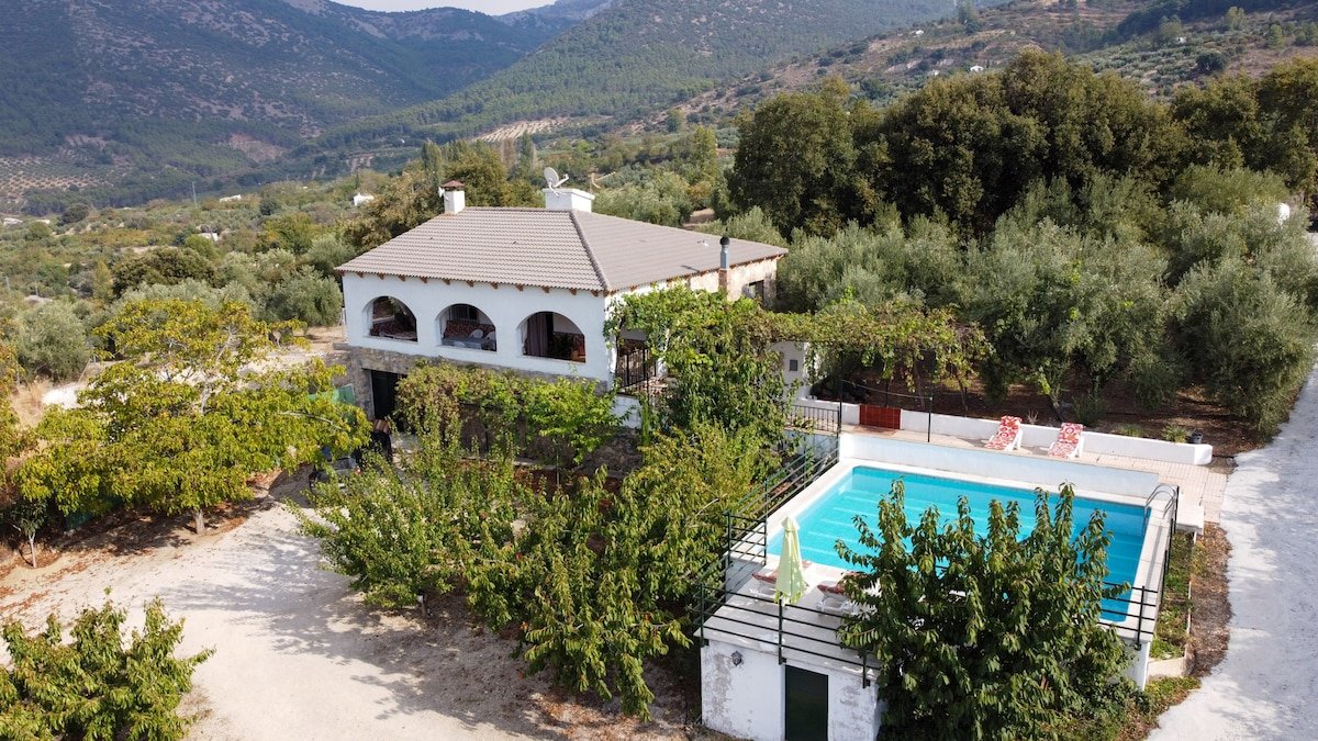 Casa Jurinea Alzar with private pool