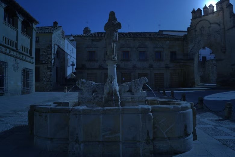 Free tour nocturno por Baeza