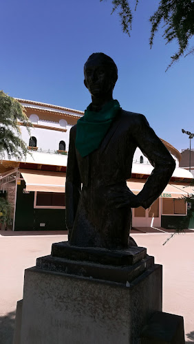 Estatua a Manuel Rodriguez "Manolete"
