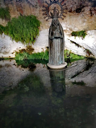 Fuente de la Negra