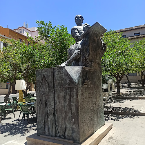 Monumento a Andrés de Vandelvira