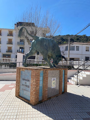 Monumento al toro de San Marcos