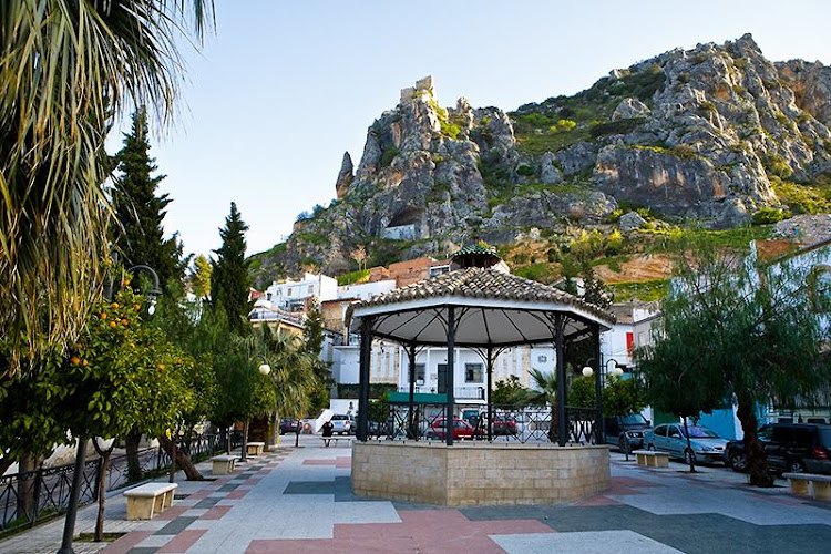 Plaza de la Constitución/ Era Nueva