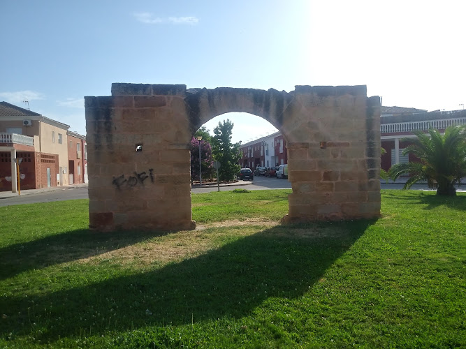Puerta Viñas del Rey