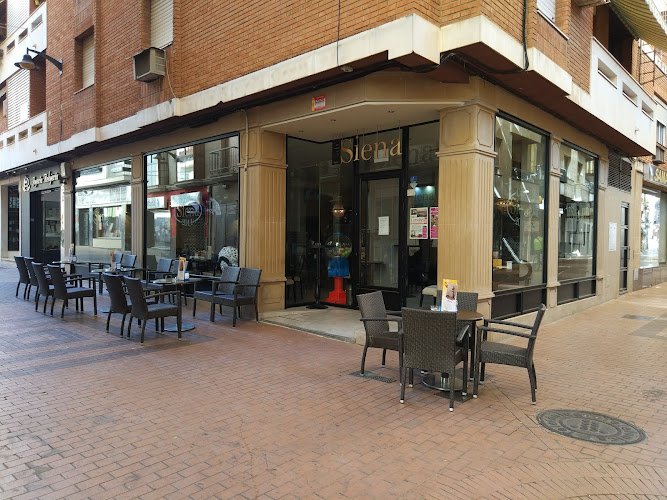 Cafetería y desayunos Siena